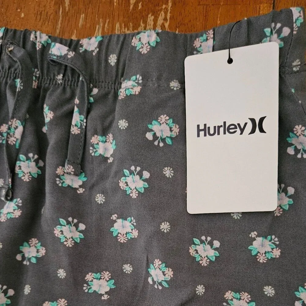 Hurley Skirt girls size Small Grey with Flowers New with Tags